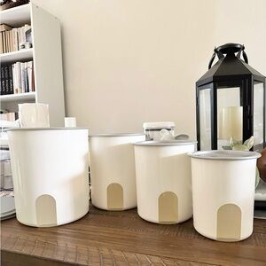 Tupperware One-Touch Reminder Canister Set with Lids